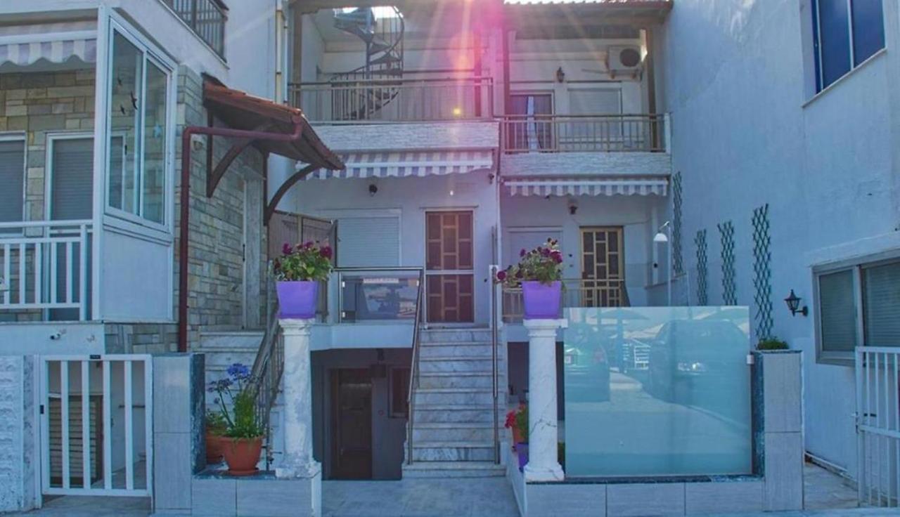 Bed and Breakfast House Blerina Сарті Екстер'єр фото