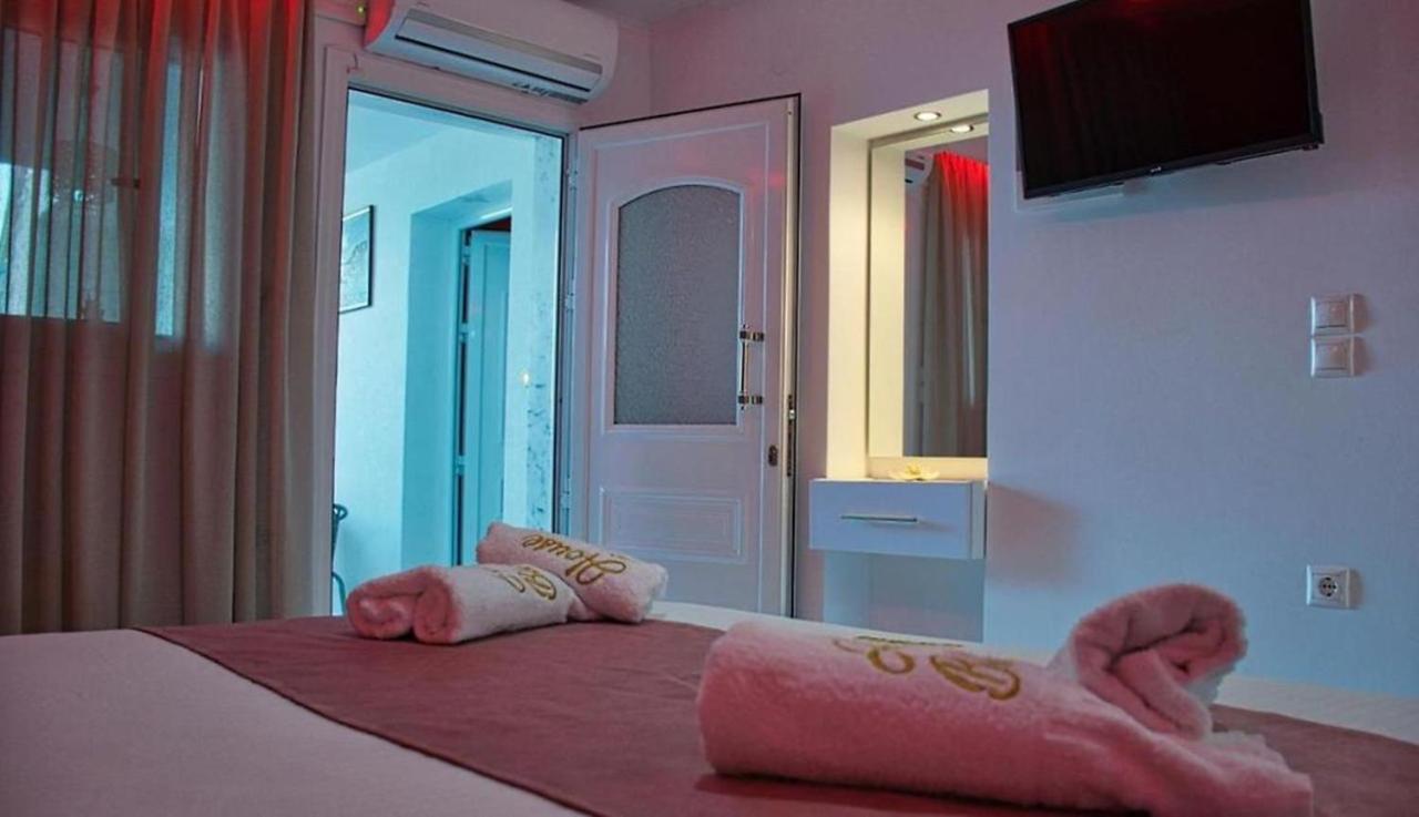 Bed and Breakfast House Blerina Сарті Екстер'єр фото