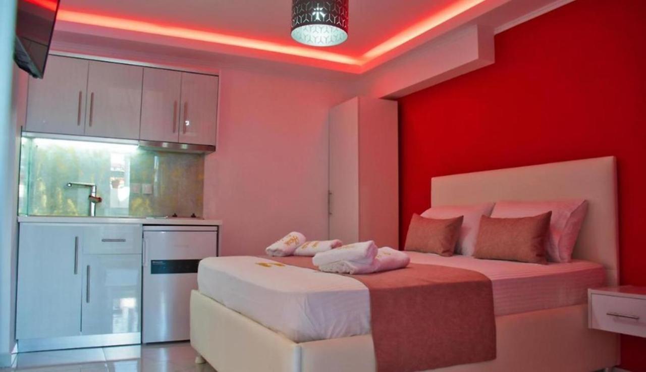 Bed and Breakfast House Blerina Сарті Екстер'єр фото
