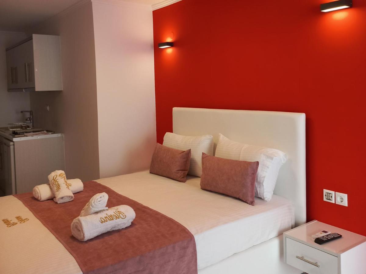 Bed and Breakfast House Blerina Сарті Екстер'єр фото