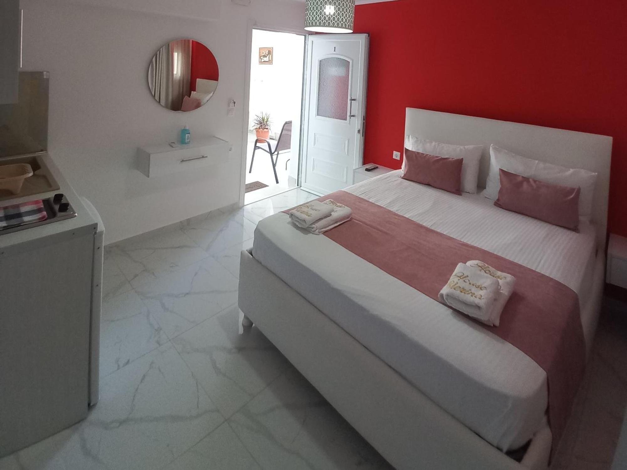 Bed and Breakfast House Blerina Сарті Екстер'єр фото